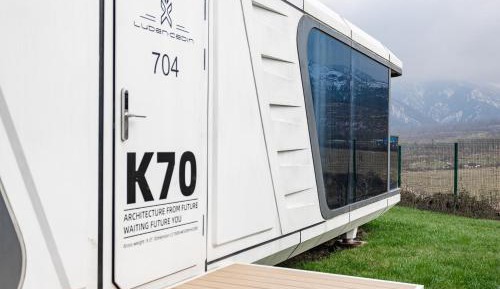 Suite with Mountain View