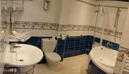 Large Double Room