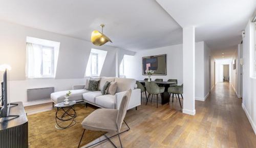 Four-Bedroom Apartment
