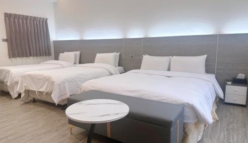 Quadruple Room with Bath