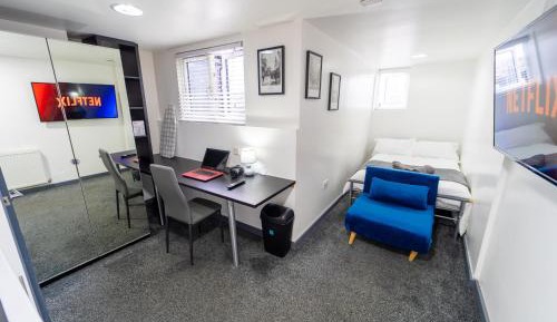 Standard Studio