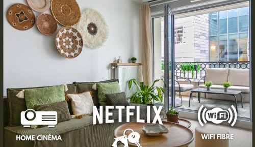 Superior One-Bedroom Apartment with Balcony