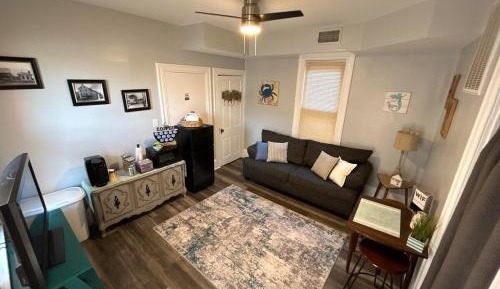 One-Bedroom House