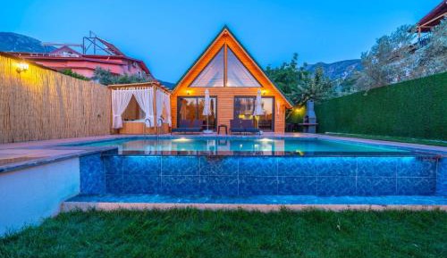 Villa with Private Pool