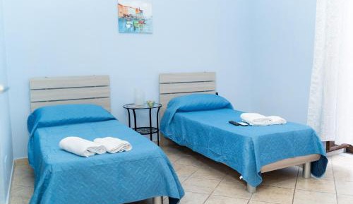 Twin Room with Private Bathroom