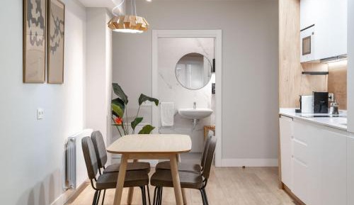 Comfort Studio (Wheelchair accessible)