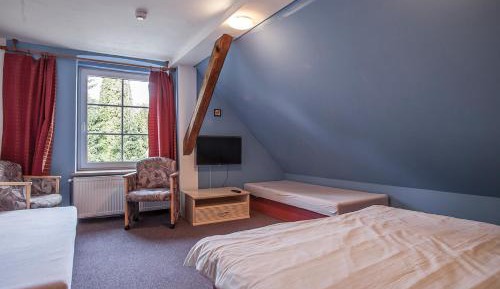 Triple Room with Bathroom