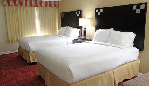 Standard Room with Two Queen Beds