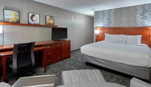 King Room with Sofa Bed