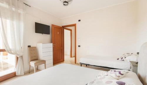 Triple Room with Private External Bathroom