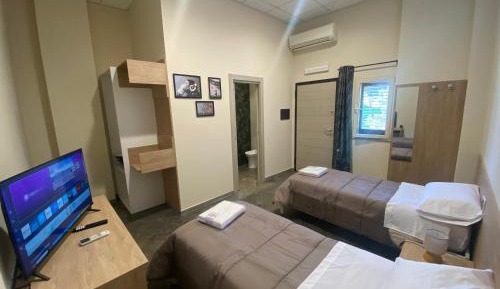 Double or Twin Room with Private Bathroom