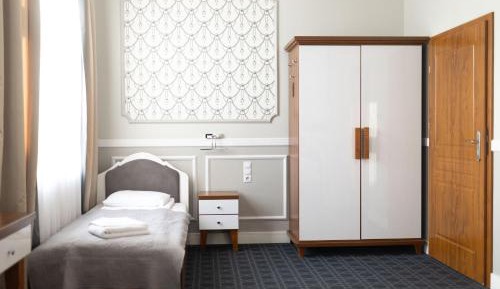 Luxury Room with Sofa
