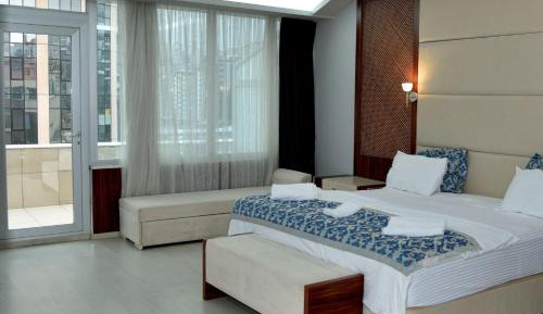 Suite with Balcony