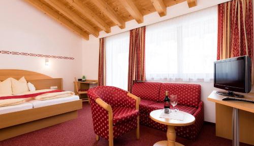 Junior Suite with Balcony