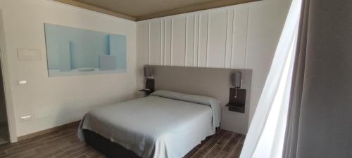 Deluxe Double Room with Shower