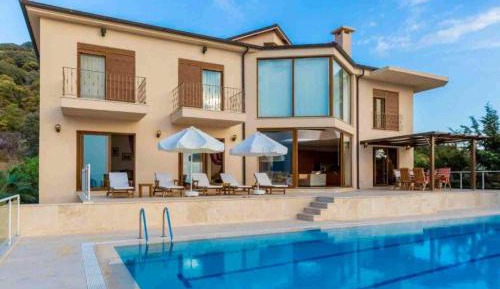 Three-Bedroom Villa
