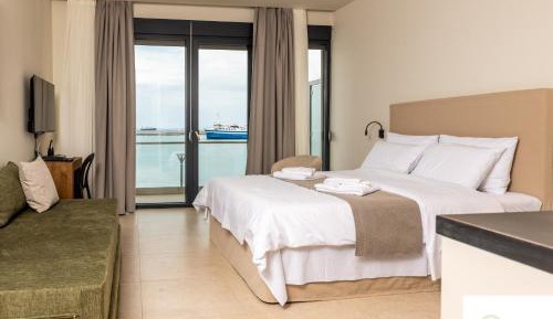 Studio with Sea View