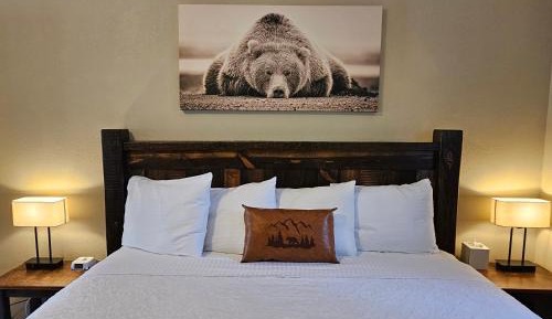King Room with Mountain View