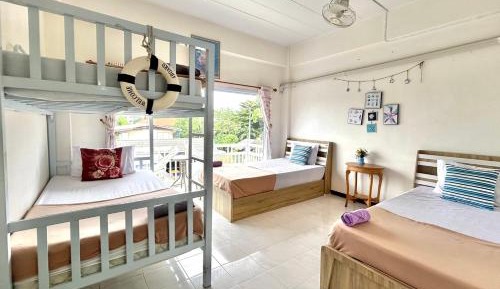 Apartment with Shower