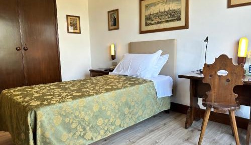 Single Room with Terrace