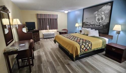 King Room- Non-Smoking