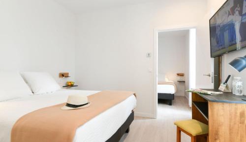 Superior Family Room