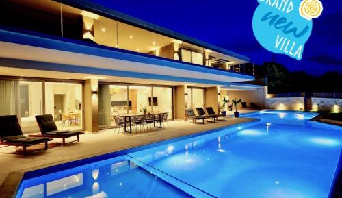Deluxe Villa