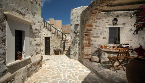 Three-Bedroom Townhouse
