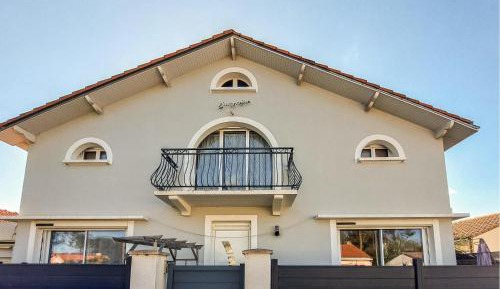 Two-Bedroom Holiday Home