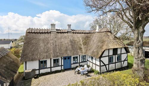 Four-Bedroom Holiday Home