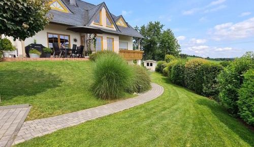 One-Bedroom Holiday Home