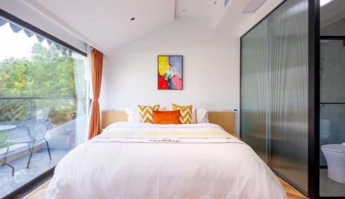 Double Room with Lake View