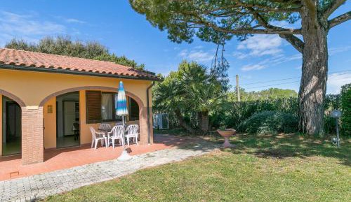 Superior One-Bedroom Apartment