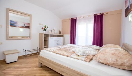 One-Bedroom Apartment with Balcony and Sea View