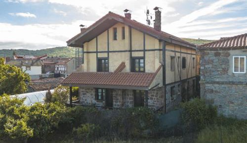 Superior Apartment with Balcony
