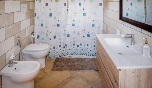 Large Double Room