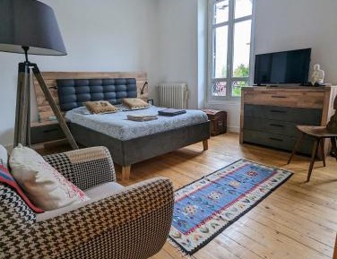 Deluxe Double Room with Shower