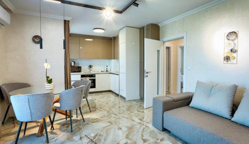 Two-Bedroom Apartment with Water View