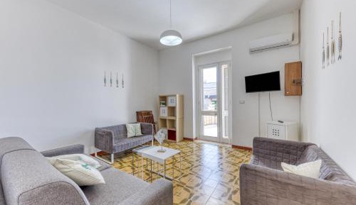 Superior One-Bedroom Apartment with Balcony