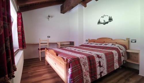 Double Room with Mountain View