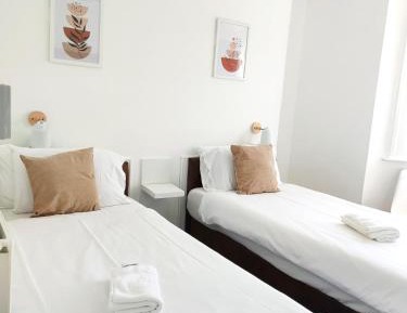 Twin Room with Sea View