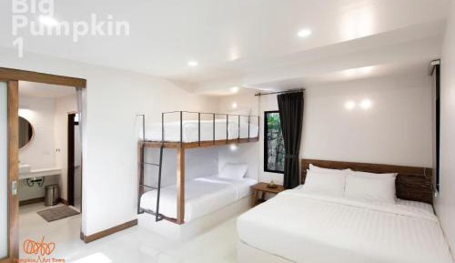 Quadruple Room with Garden View