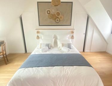 Double Room with Pool View