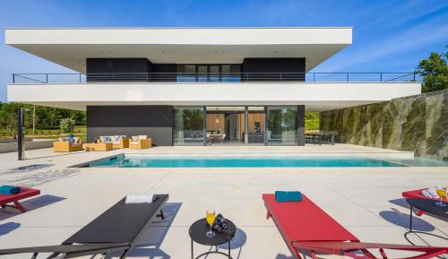 Villa with Private Pool