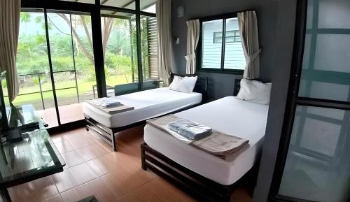 One-Bedroom Bungalow