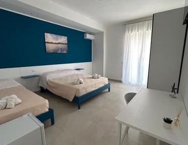Comfort Triple Room