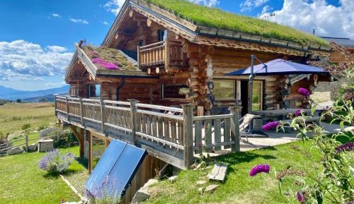Superior Chalet