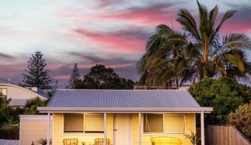 Three-Bedroom Holiday Home 