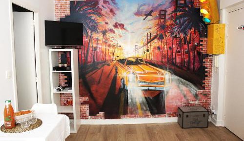 One-Bedroom Apartment