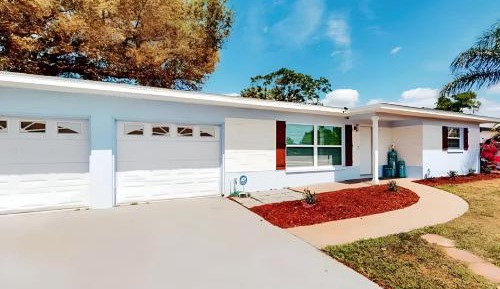 Four-Bedroom Holiday Home